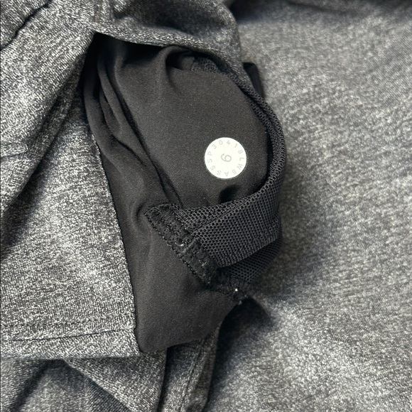 Lululemon On the Fly Pants - Picture 9 of 10